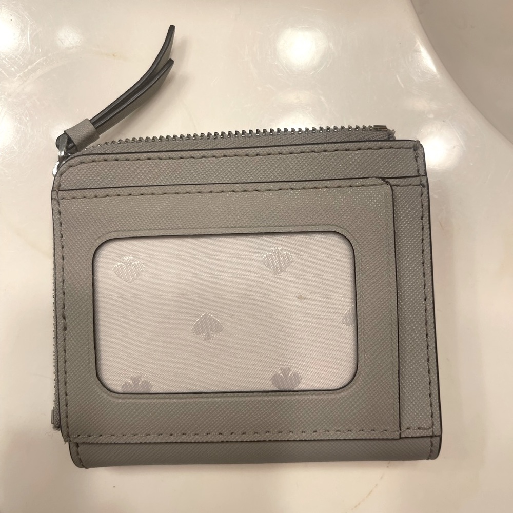 Kate Spade Wallet - Picture 2 of 4